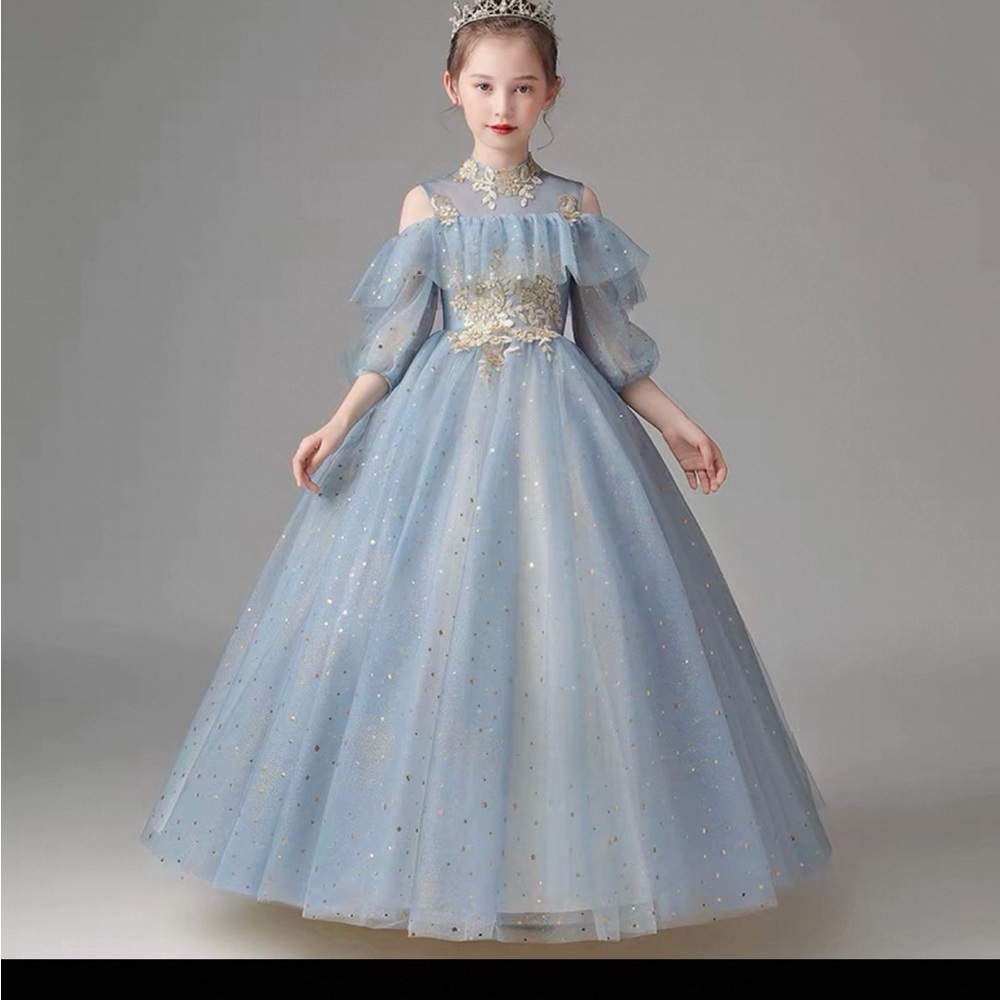 Elegant Blue Gown with Gold Accents